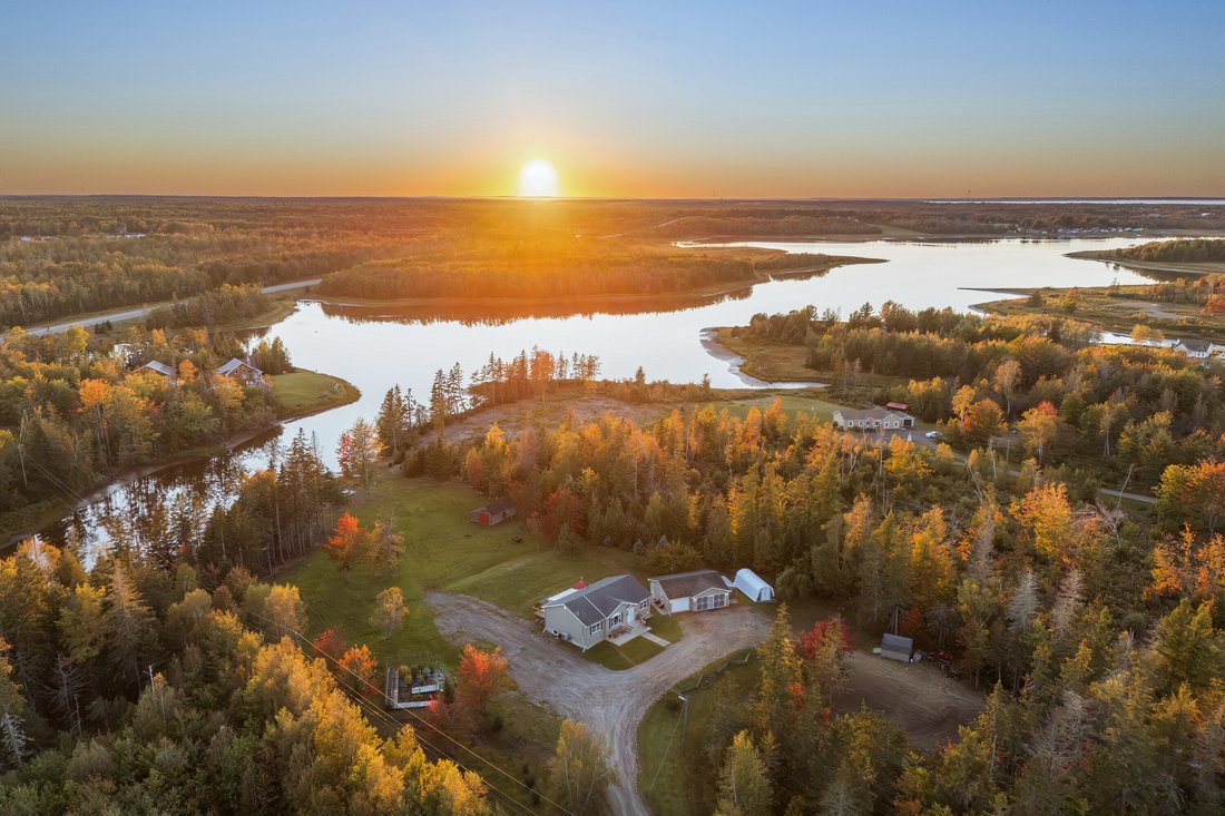 Casa a Beaubassin East, Nuovo Brunswick, Canada 1 - 19027430