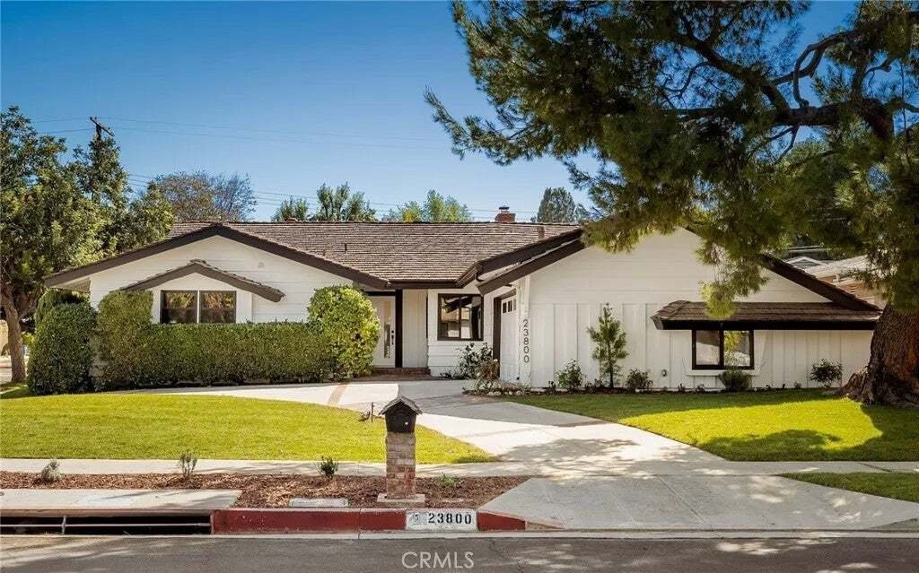 House in Los Angeles, California, United States 1 - 19024445