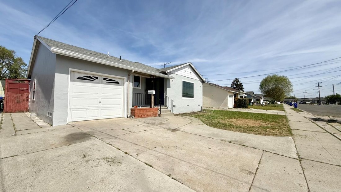 House in San Leandro, California, United States 1 - 19023736