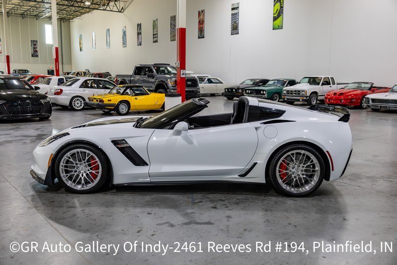 Coupe in Plainfield, United States 3 - 19027438