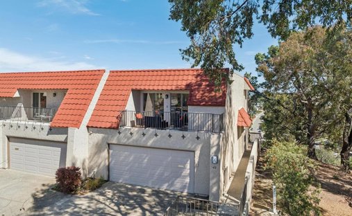 Townhouse in Belmont, California, United States 1