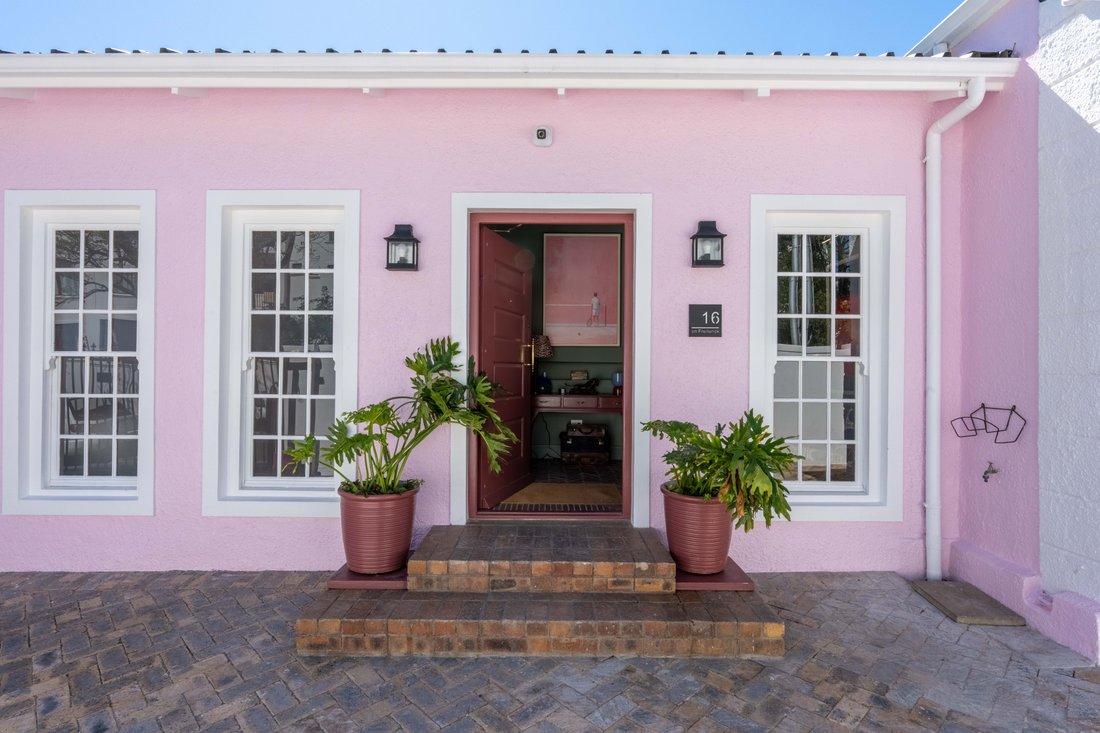 House in Claremont, Southern Suburbs, Cape Town 2 - 19028495