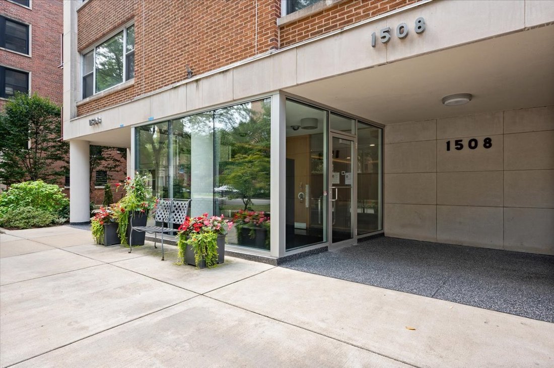 Co Op in Evanston, Illinois, United States 2 - 19028084