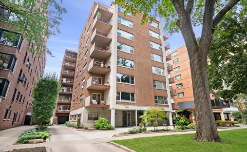 Co Op in Evanston, Illinois, United States 1
