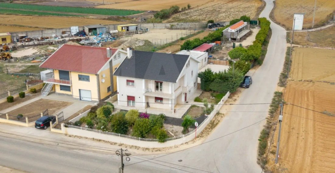 Villa in Atouguia da Baleia, Leiria, Portugal 1 - 19032598