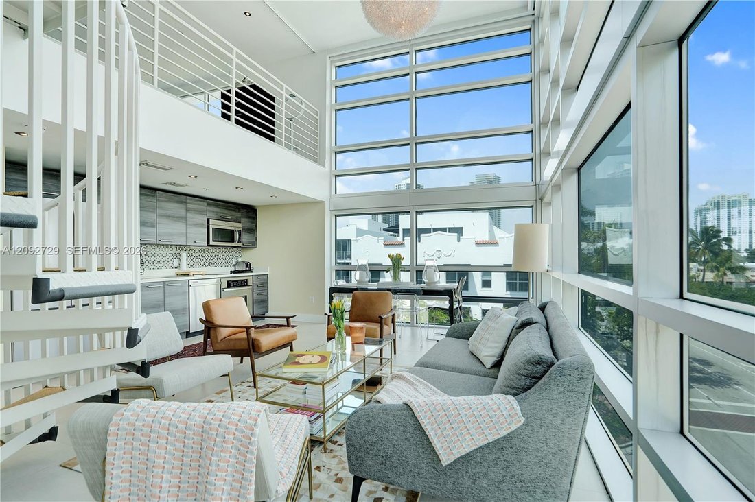 Condo in Miami Beach, Florida, United States 5 - 19025013