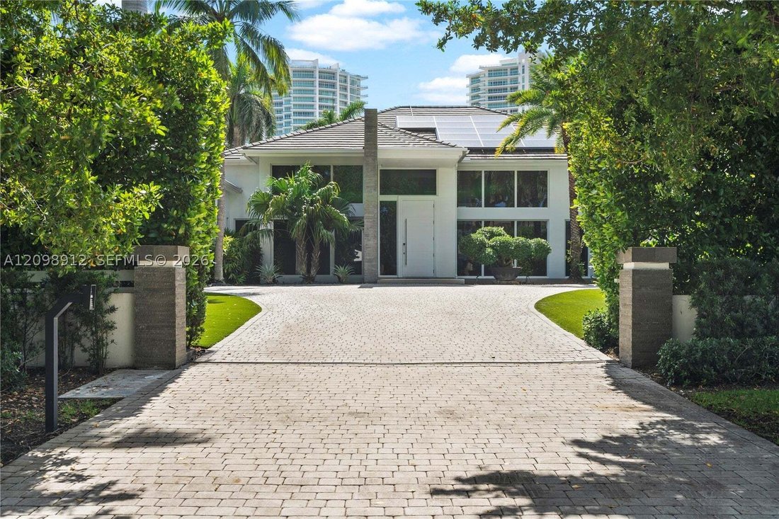 House in Golden Beach, Florida, United States 1 - 19020344