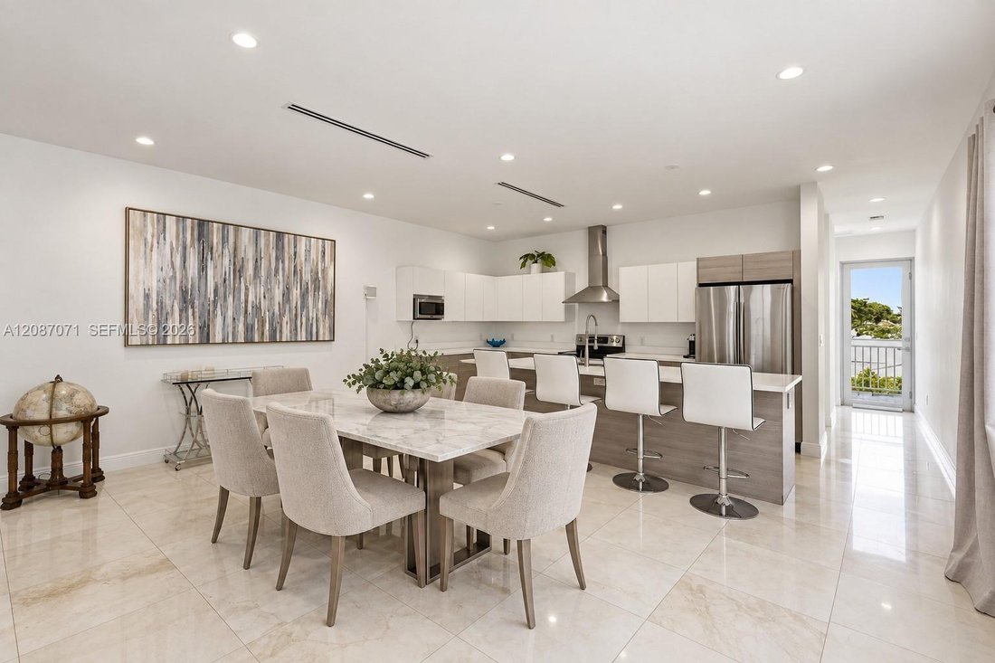House in Miami, Florida, United States 4 - 19025190