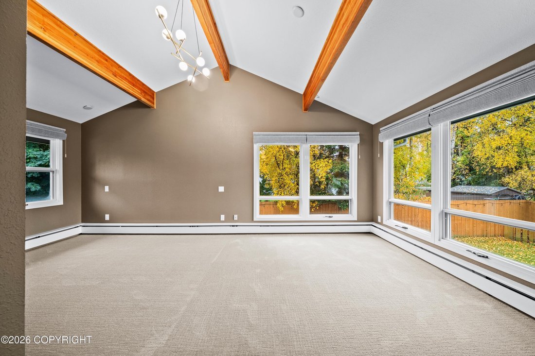 House in Anchorage, Alaska, United States 4 - 19021137