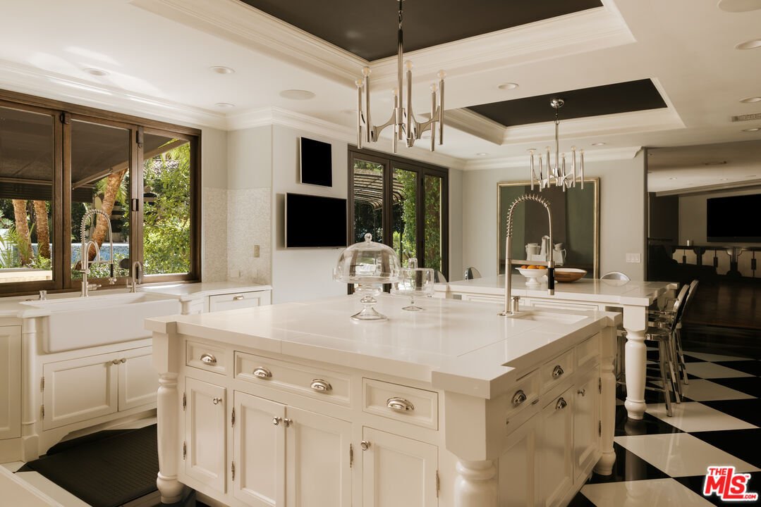 House in Hidden Hills, California, United States 5 - 19024841