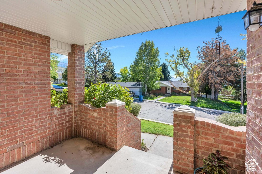 House in Cedar Hills, Utah, United States 2 - 19032424