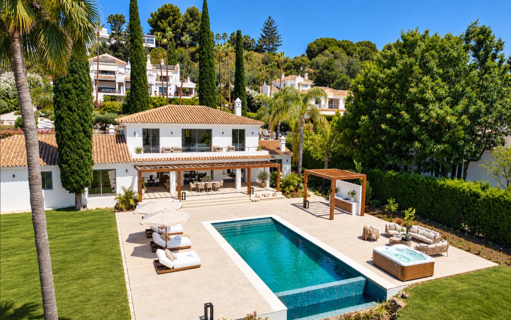 Villa in Marbella, Andalusien, Spanien 1 - 18991636
