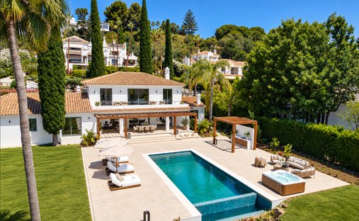 Villa in Marbella, Andalusia, Spain 1