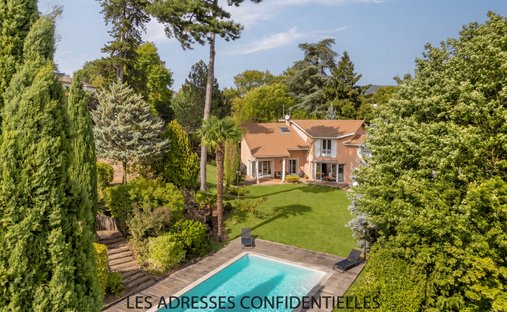 Casa en Champagne-au-Mont-d'Or, Auvernia-Ródano-Alpes, Francia 1