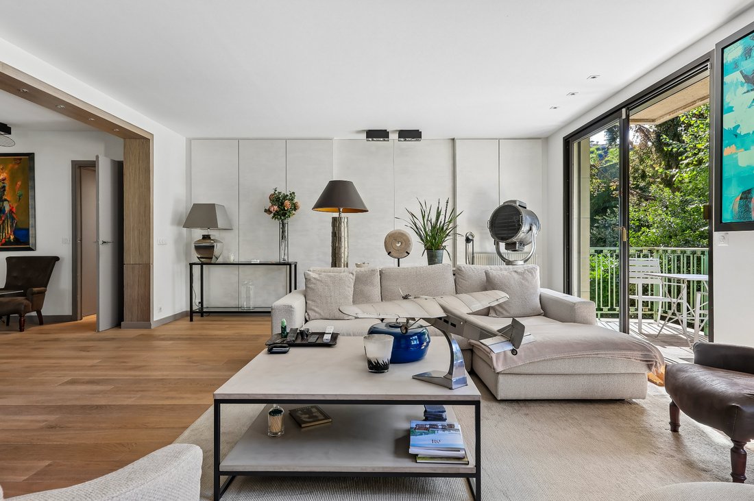 Apartment in Bois de Boulogne, Paris 16e Arrondissement, Paris 5 - 19028165
