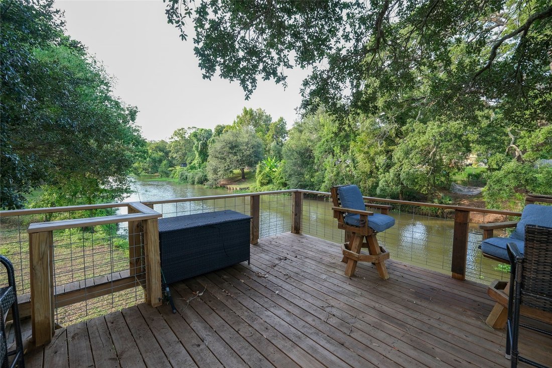 Lake Jackson, Texas, United States 3 - 19022494