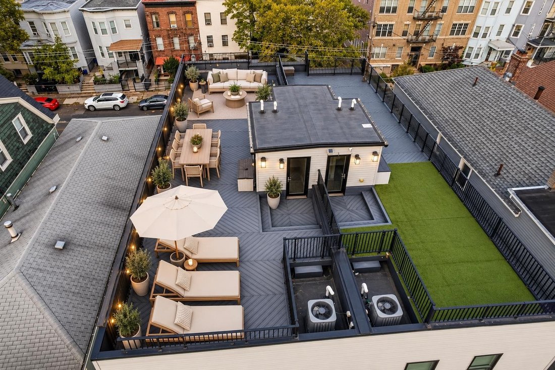 Condo in Jersey City, New Jersey, United States 2 - 19023848