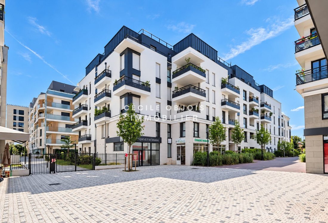 Apartment in Peri, Joinville-le-Pont, France 1 - 18256886