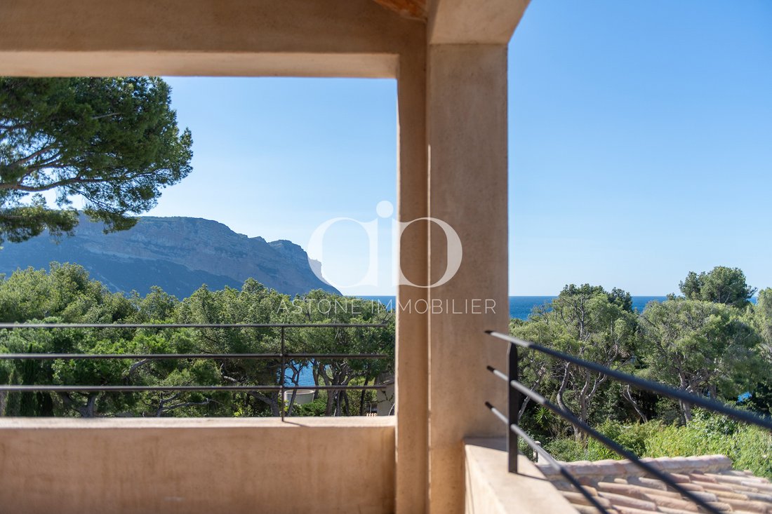House in Cassis, Provence-Alpes-Côte d'Azur, France 3 - 19025068