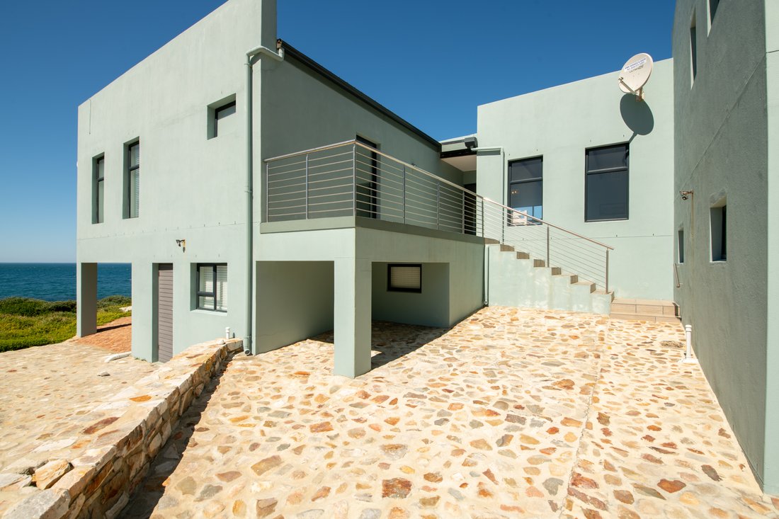 Country House in Overstrand Local Municipality, Western Cape, South Africa 2 - 19028497