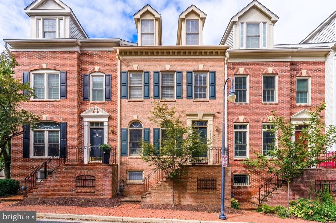 Townhouse in Arlington, Virginia, United States 1 - 19032327