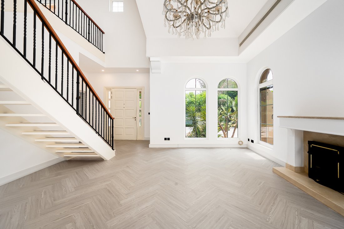 Villa in Al Wasl, Dubai, United Arab Emirates 2 - 19026517
