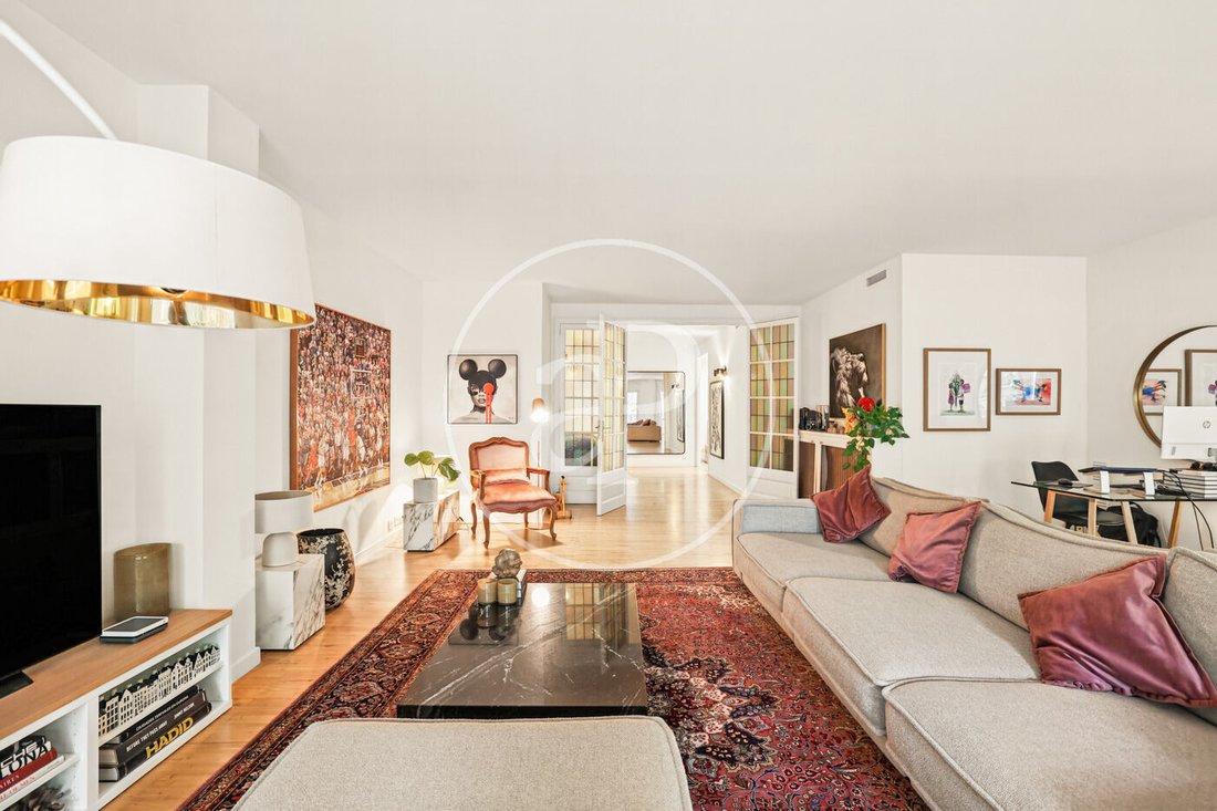 Apartment in Sarrià-Sant Gervasi, Barcelona, Spain 3 - 19027536