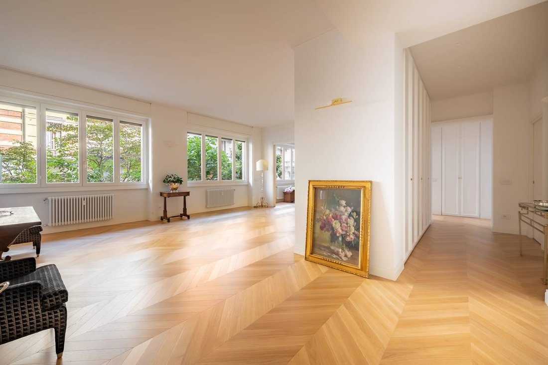 Apartment in Independence - Queen Giovanna, Milan, Italy 1 - 19028164