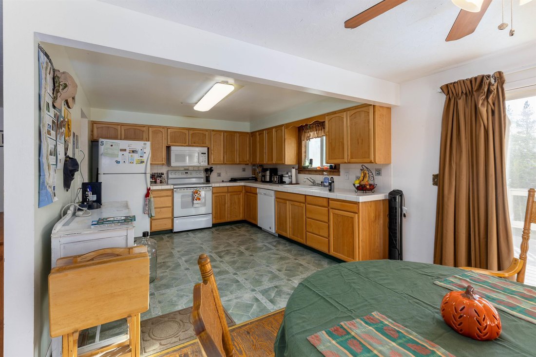 House in Chattaroy, Washington, United States 4 - 19026843