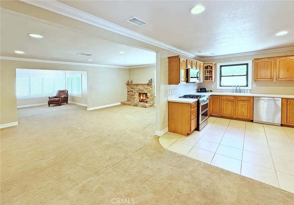 House in Garden Grove, California, United States 4 - 19032511