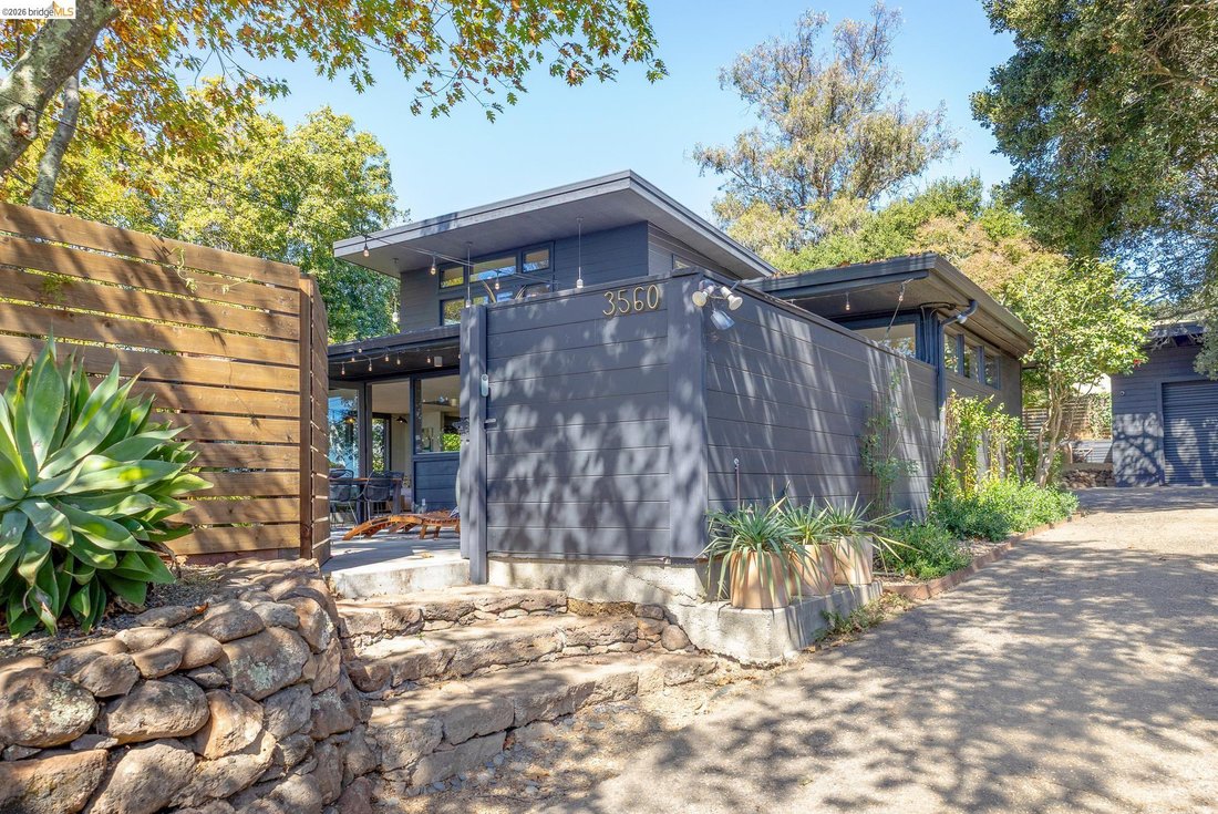 House in Oakland, California, United States 1 - 19023704