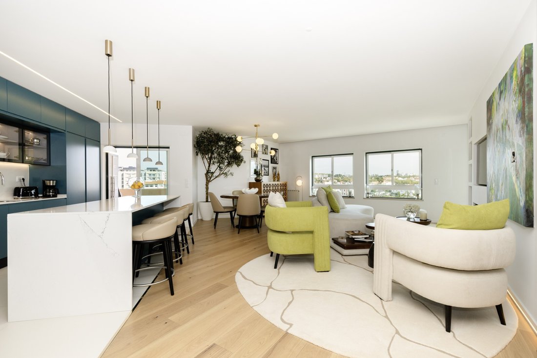 Apartment in Carcavelos e Parede, Lisbon, Portugal 2 - 19021580