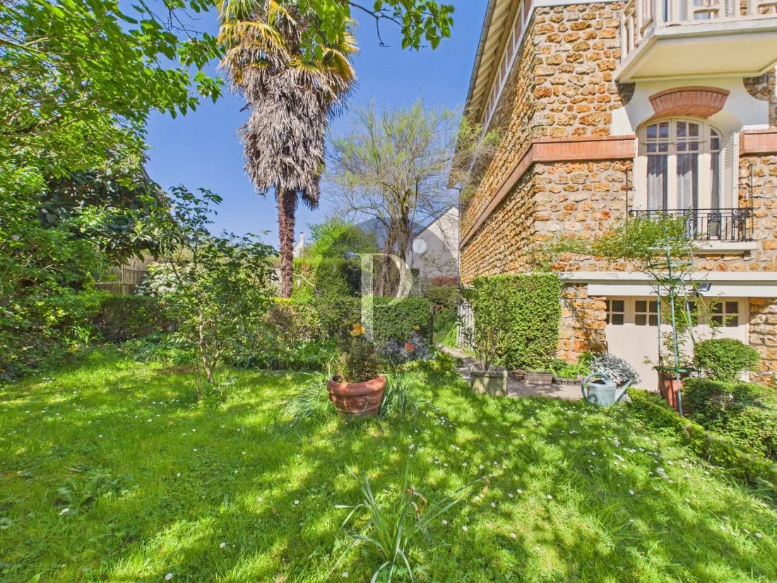 Maison à Bois de Verrieres-Vaupereux, Verrières-le-Buisson, France 1 - 17784606