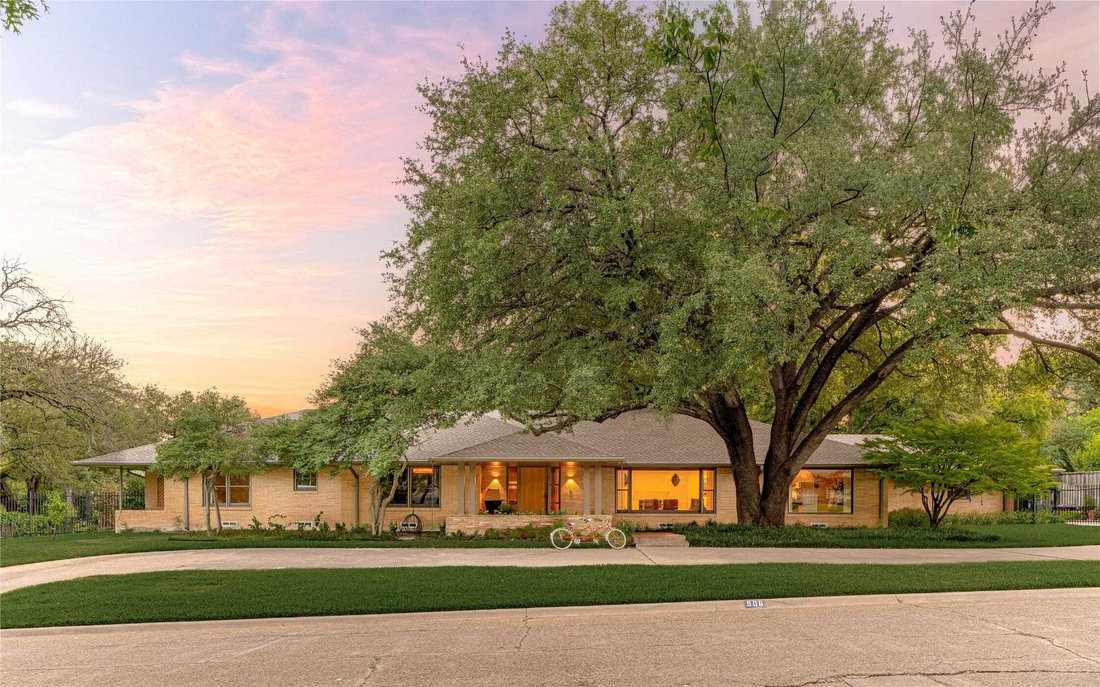 House in Dallas, Texas, United States 1 - 19026538