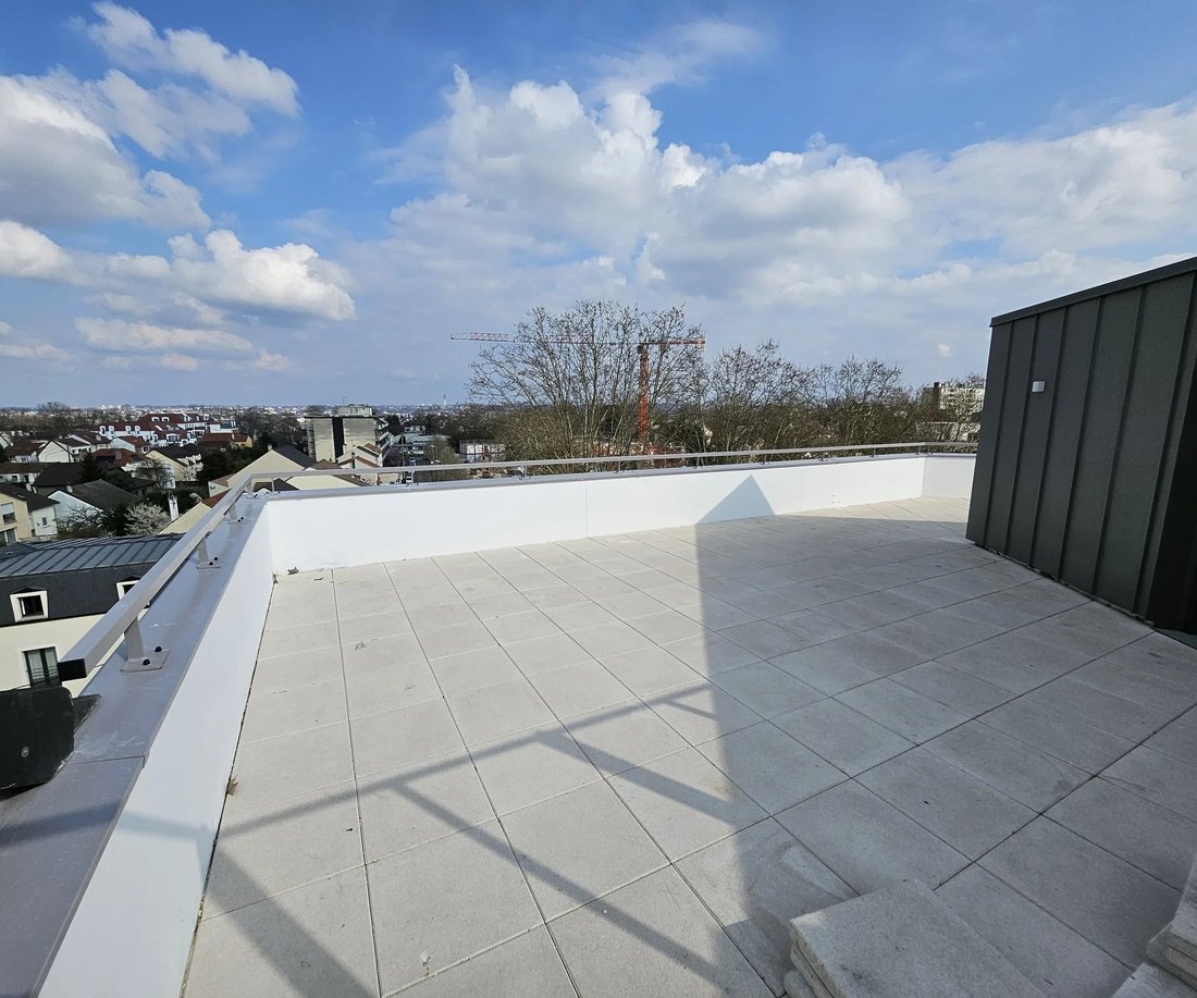 Apartment in Hauts d'Asnières-Métro, Asnières-sur-Seine, France 1 - 19029882