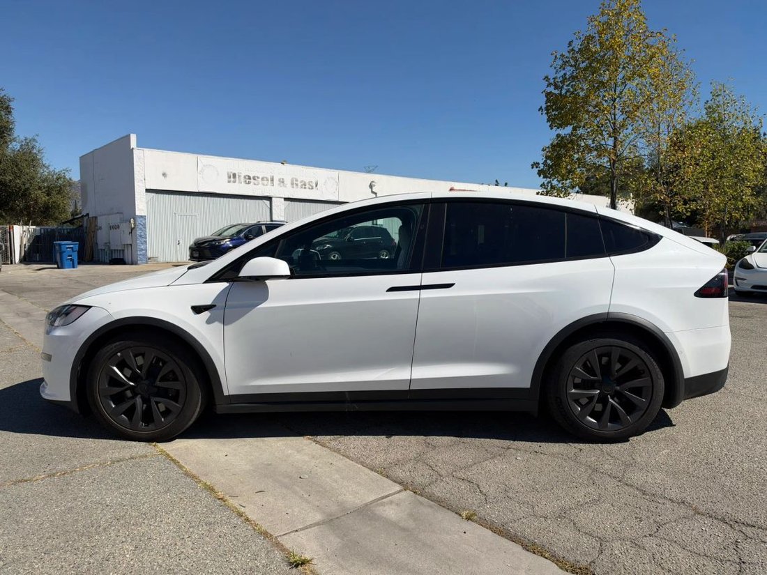 Suv in Azusa, CA, United States 5 - 19028316