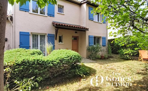 House in Centre, Craponne, France 1