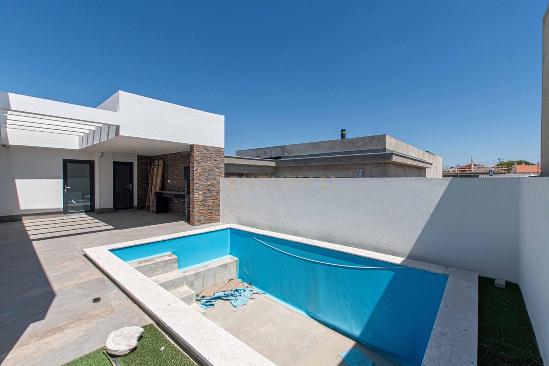 Villa in Azeitao (Sao Lourenco und Sao Simao), Setúbal Municipality, Portugal 2 - 18555853