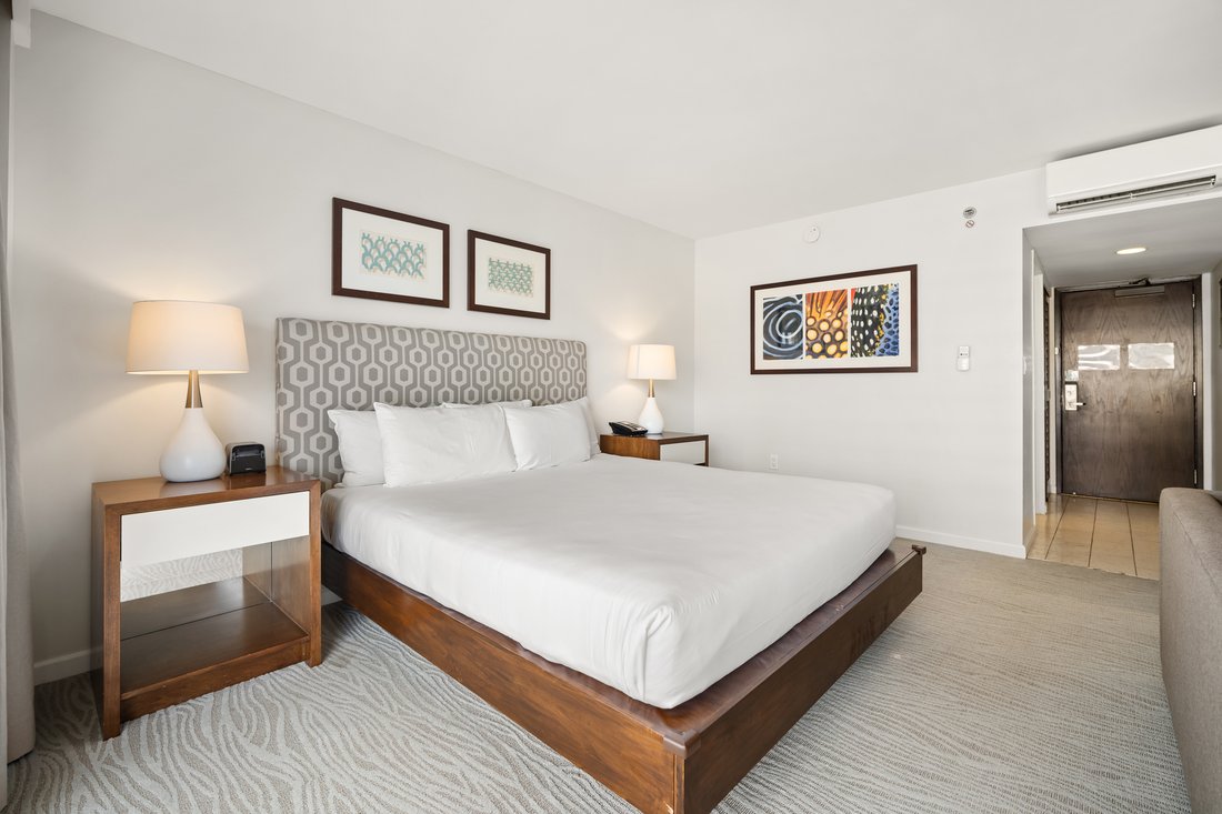 Condo in Honolulu, Hawaii, United States 3 - 19027480