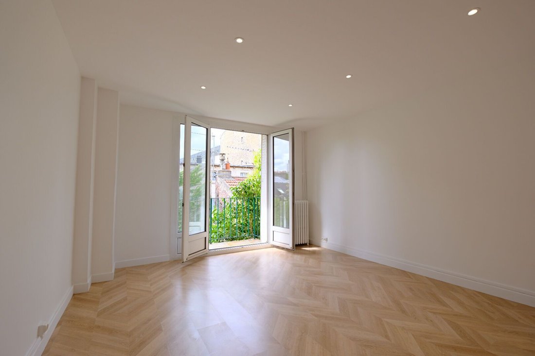 Wohnung in Plateau Ouest, Suresnes, Frankreich 4 - 19032811
