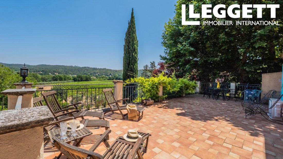 Villa in Correns, Provence-Alpes-Côte d'Azur, France 2 - 15560077