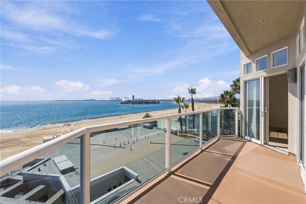 Condo in Signal Hill, California, United States 3 - 19024881