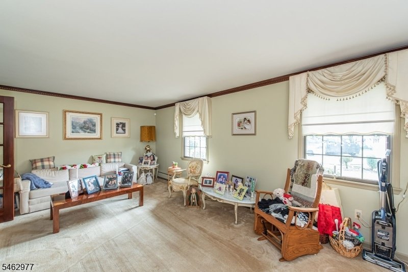 House in Pequannock Township, New Jersey, United States 3 - 19029081