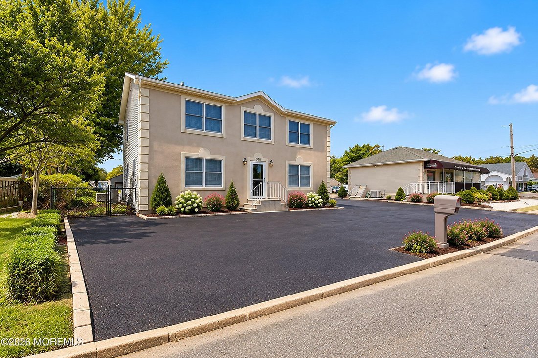 House in Toms River, New Jersey, United States 2 - 19023016