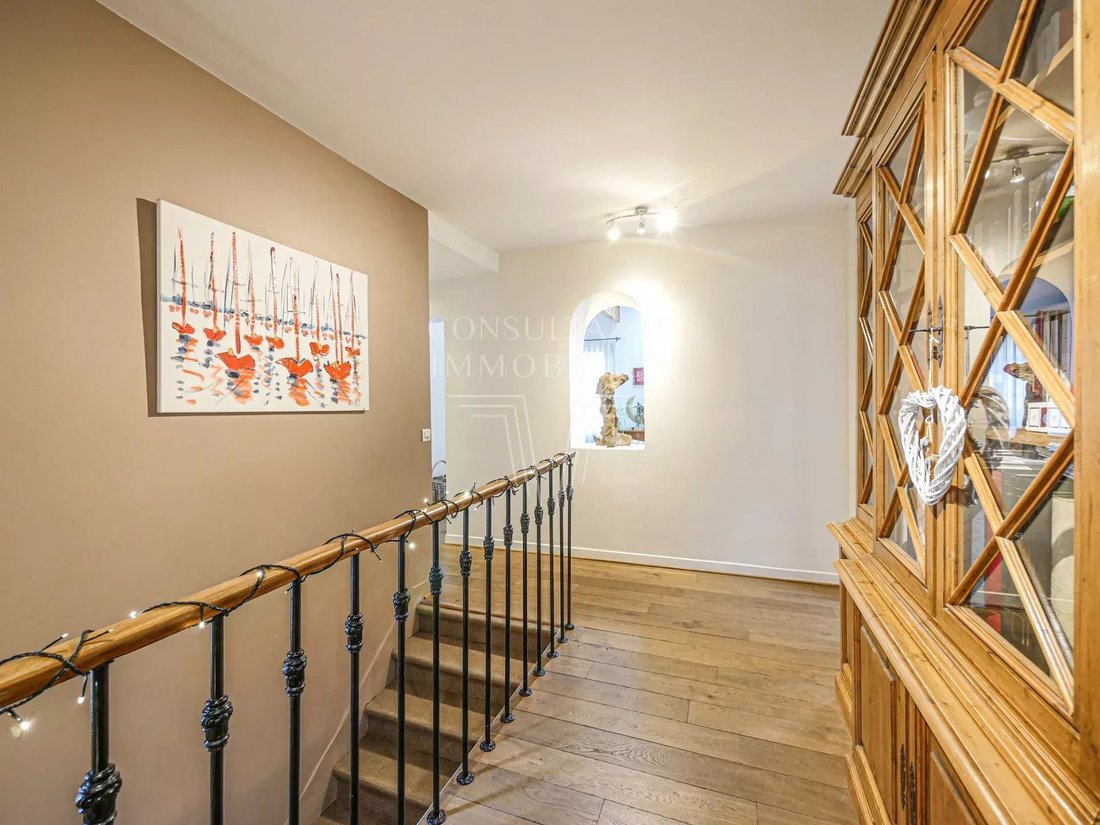 Apartment in Wilson-Rivay, Levallois-Perret, France 5 - 17425460