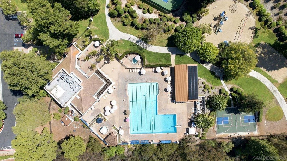 Casa a Rancho Santa Fe, California, Stati Uniti 2 - 19020938