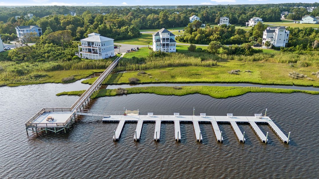 House in Topsail Beach, North Carolina, United States 3 - 19022136
