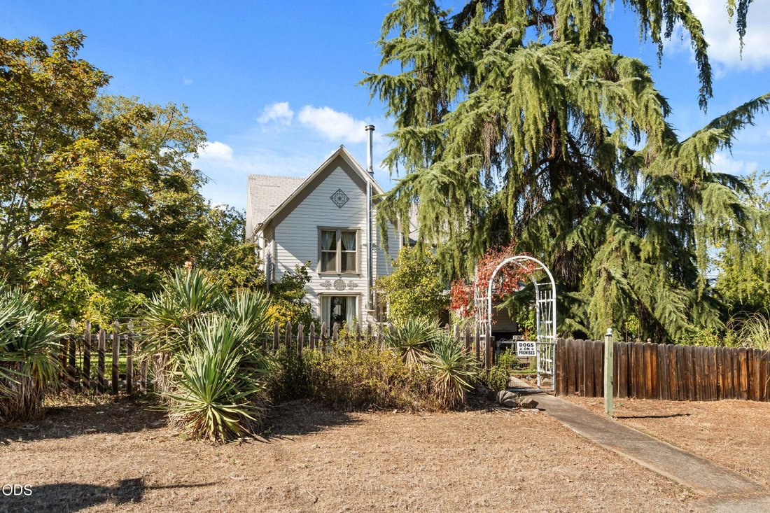 House in Medford, Oregon, United States 3 - 19022966