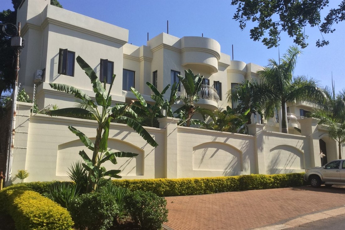 House in Waterkloof Park, Gauteng, South Africa 1 - 19034369