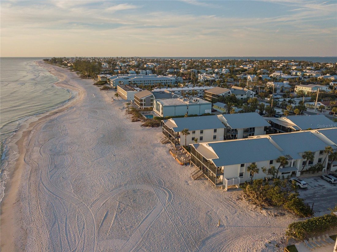 Condo in Holmes Beach, Florida, United States 4 - 19023424